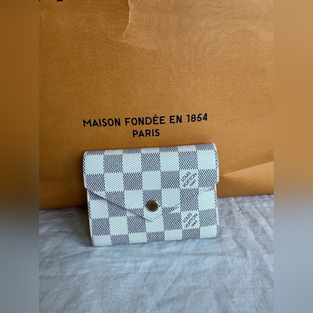 Louis Vuitton Victorine Wallet